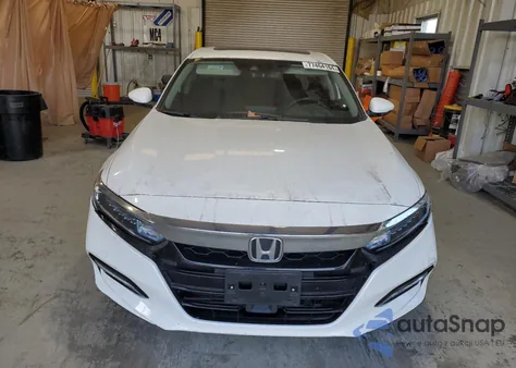 2018 Honda Accord Hybrid Exl from USA, damaged, VIN 1HGCV3F60JA007748